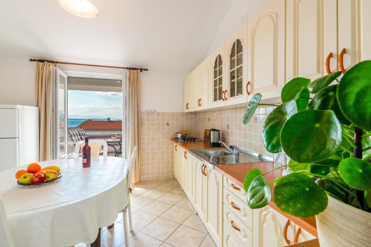 Apartmani Suncica Selce Exterior foto
