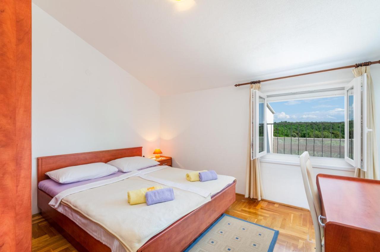 Apartmani Suncica Selce Exterior foto
