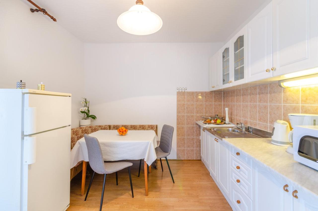 Apartmani Suncica Selce Exterior foto